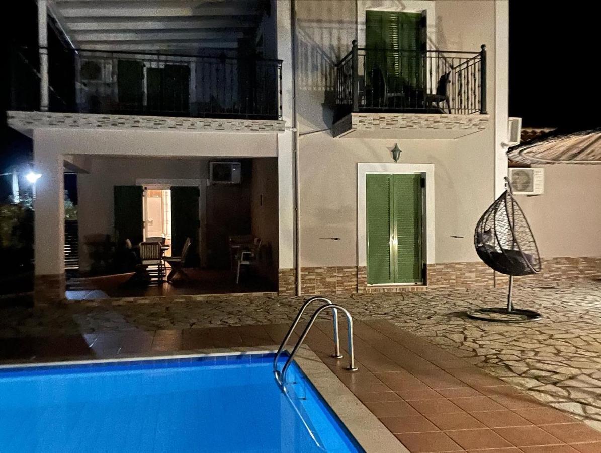 "Villa Andreas" Agia Efimia エクステリア 写真