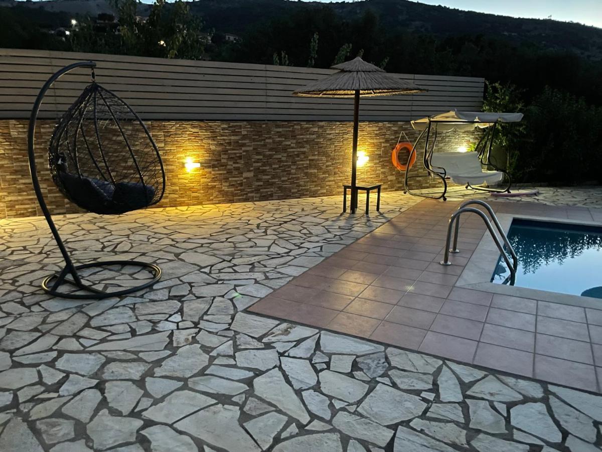 "Villa Andreas" Agia Efimia エクステリア 写真