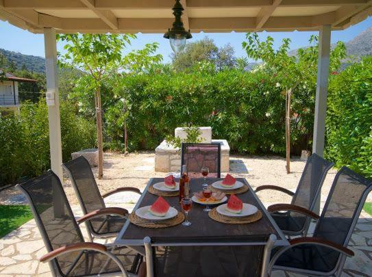 "Villa Andreas" Agia Efimia エクステリア 写真